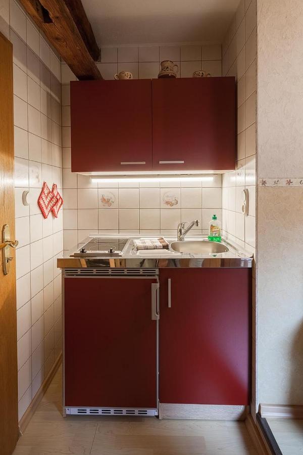 אוארשטאדט Apartments "Vier Napoleonslinden" מראה חיצוני תמונה