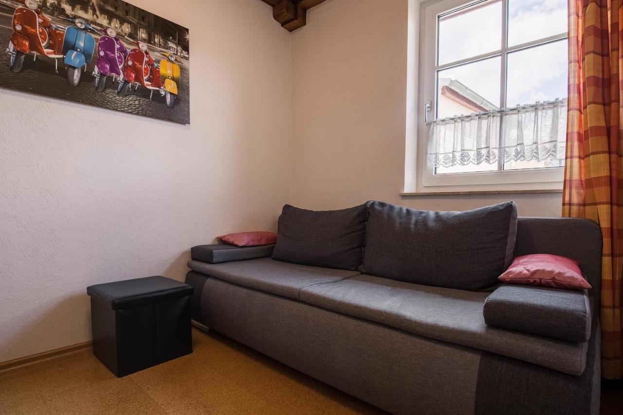 אוארשטאדט Apartments "Vier Napoleonslinden" מראה חיצוני תמונה